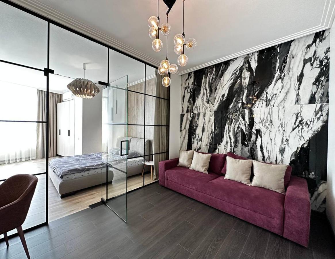 Sea Symphony 3-Bedrooms Lux Apartment Odessza Kültér fotó